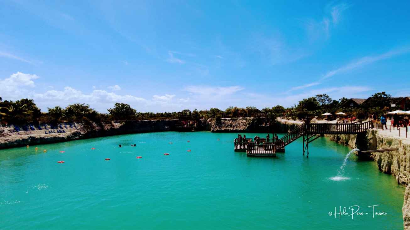Buraco Azul: Um Oásis Azul-Turquesa em Caiçara, Ceará