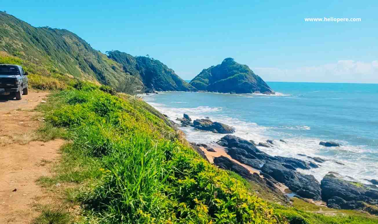 Explorando as Vistas Deslumbrantes da Praia de São Roque, Penha