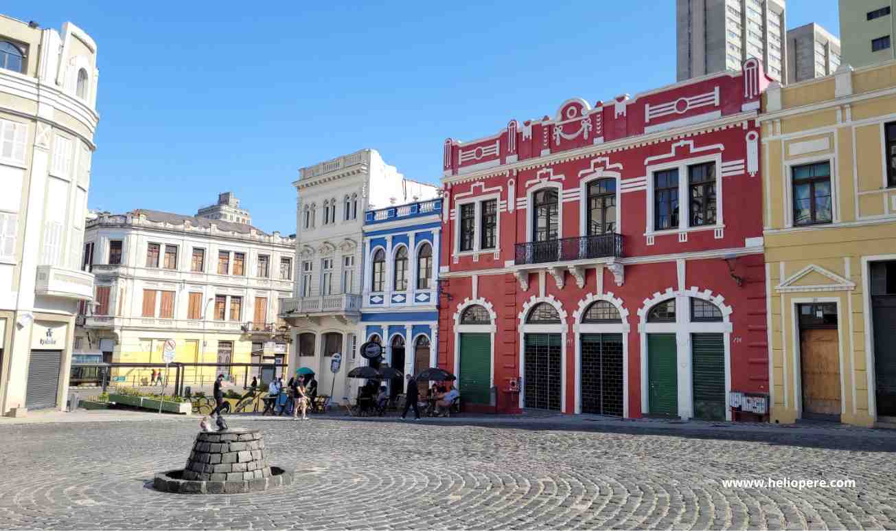 Passeio Inesquecível pelo Centro Histórico de Curitiba