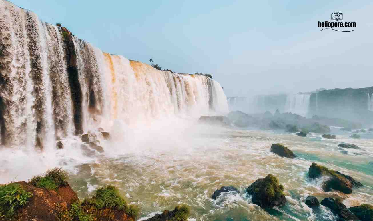 Cataratas do Iguaçu Através de Novos Olhos: Compartilhando Maravilhas com Quatro Gerações